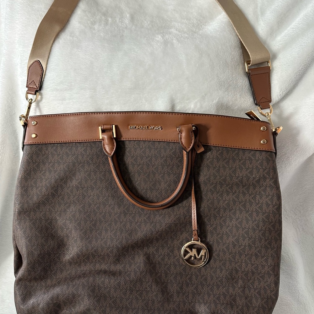 Michael Kors Brown and Tan Signature Messenger Bag with Cream Strap - Picture 7 of 11